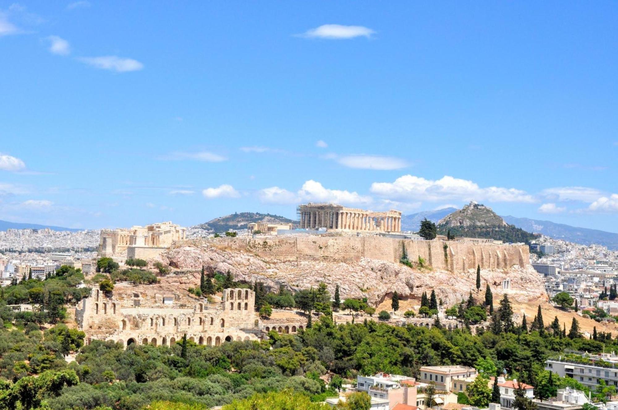 Elegant Apartment Under The Acropolis เอเธนส์ ภายนอก รูปภาพ