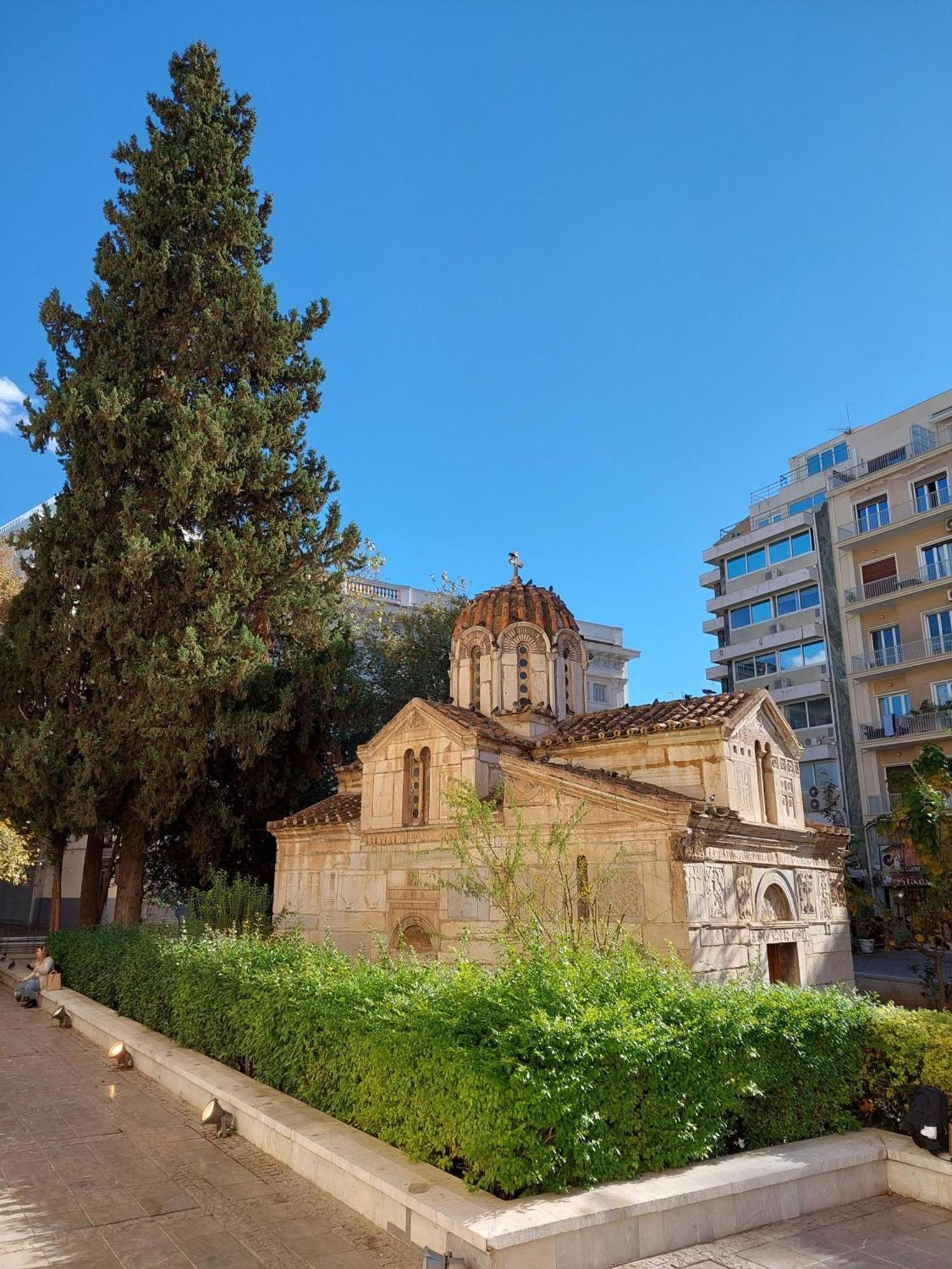 Elegant Apartment Under The Acropolis เอเธนส์ ภายนอก รูปภาพ