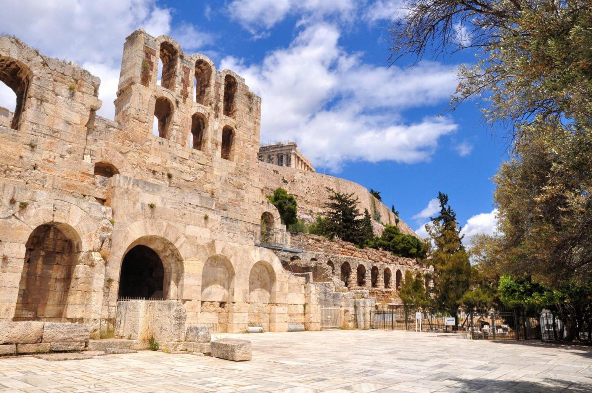 Elegant Apartment Under The Acropolis เอเธนส์ ภายนอก รูปภาพ