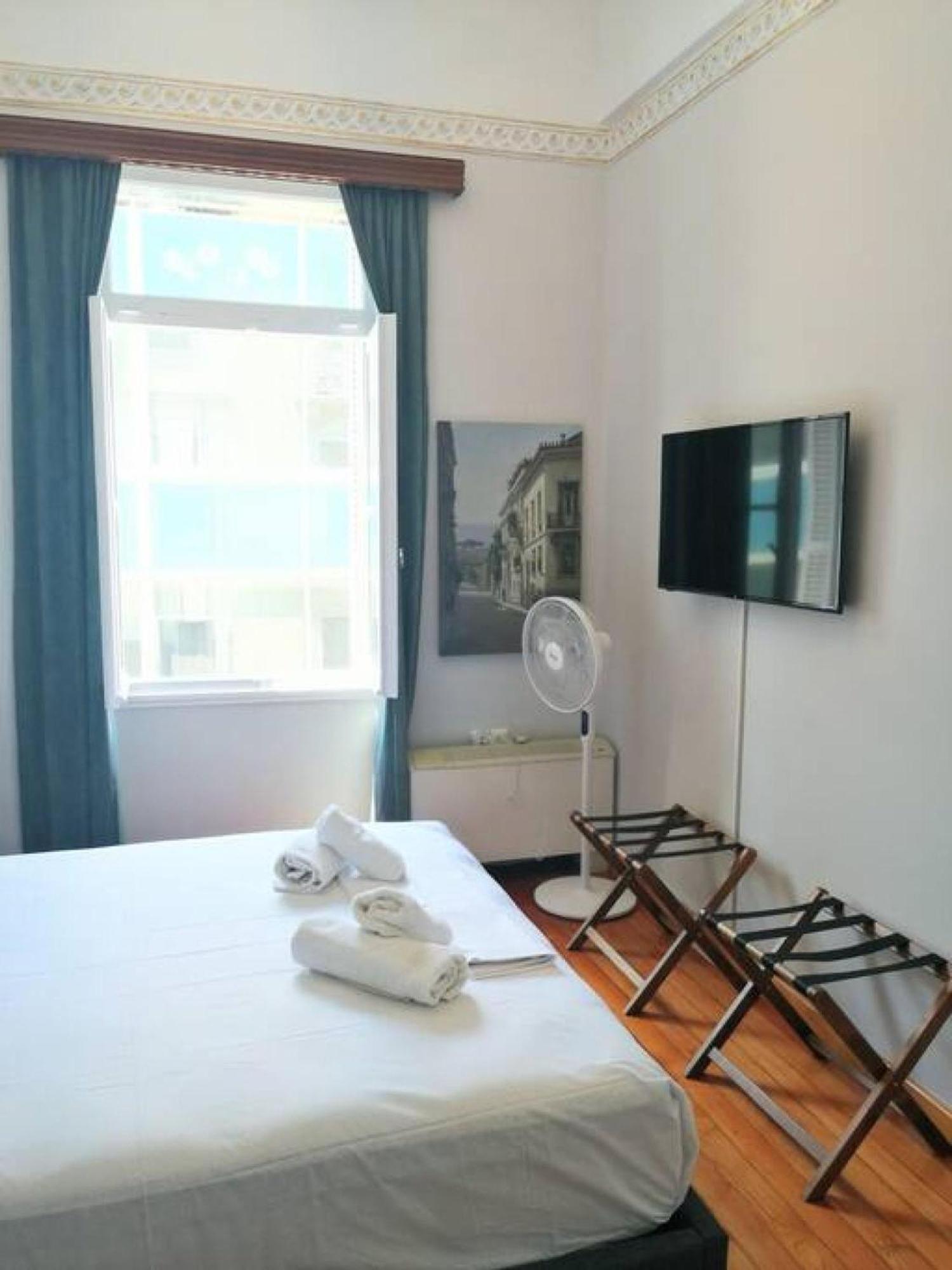Elegant Apartment Under The Acropolis เอเธนส์ ภายนอก รูปภาพ
